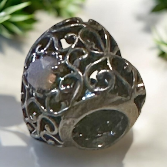 Pandora Scroll Heart Charm - Picture 2 of 3